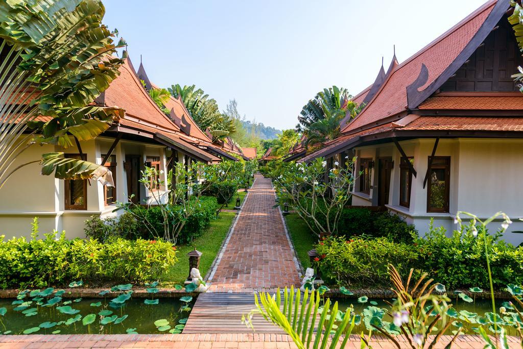 Khaolak Bhandari Resort&Spa - SHA Extra Plus Khao Lak Bagian luar foto